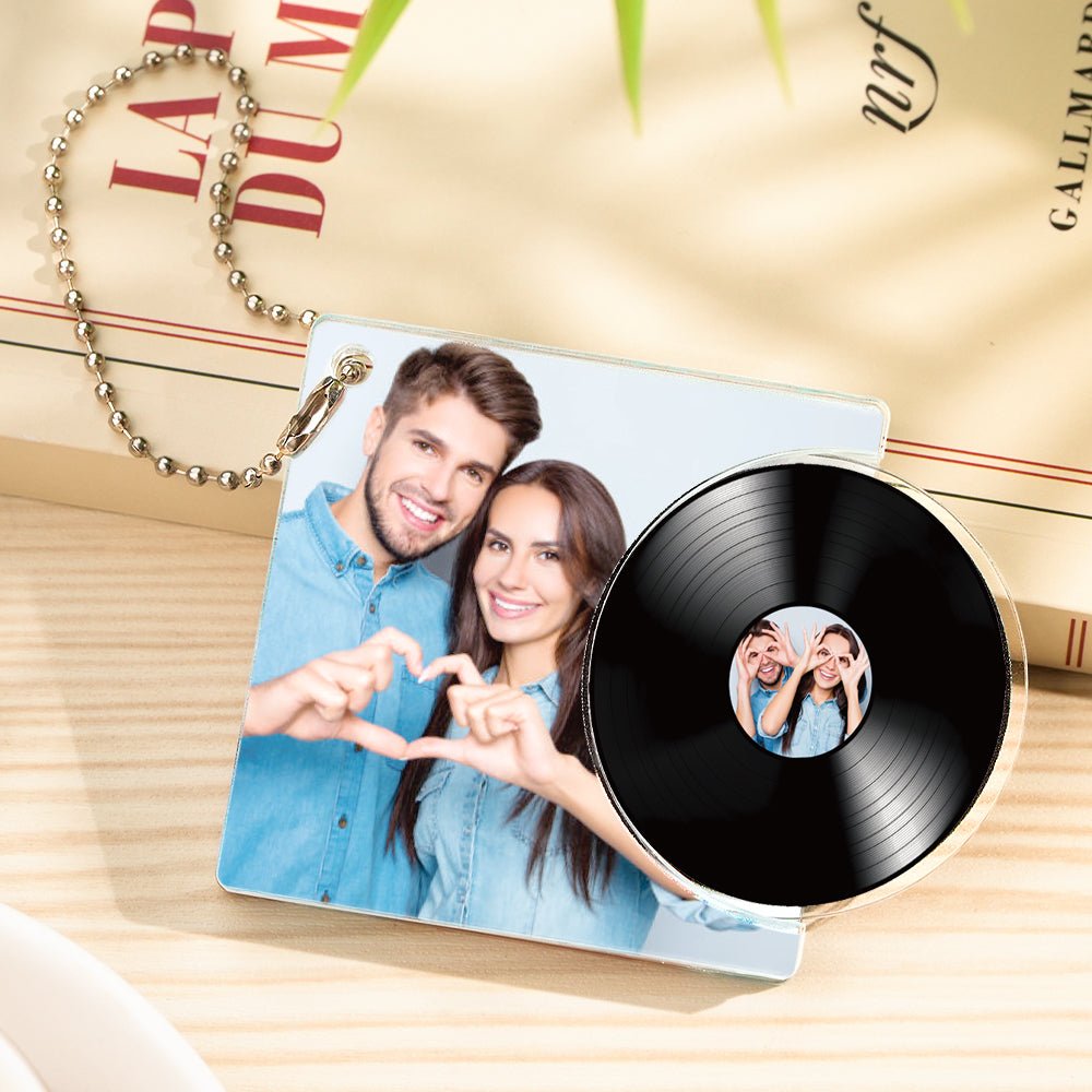 Kişiselleştirilmiş Müzik Anahtarlığı - Fotoğraflı Vinil Plak - NFC ile Dokun ve Çal - OnlineBazaar