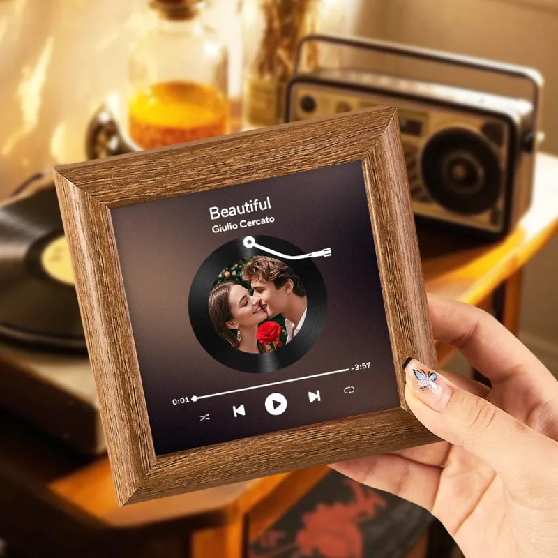 Kişiye Özel Ahşap Müzik Buzdolabı Magneti | Fotoğraf ve Şarkı Yükleme Özelliği