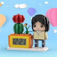 Kişiye Özel Saksılı Tuğla Figür Saat – Dekoratif Mini Bitki & Saatli Figür - OnlineBazaar